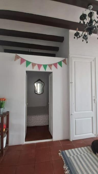Privatunterkunft Small In Sants With Huge Terrace